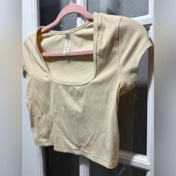 NWOT Outdoor Voices Ribbed Short Sleeve Cropped Tee - Picture 5 of 10